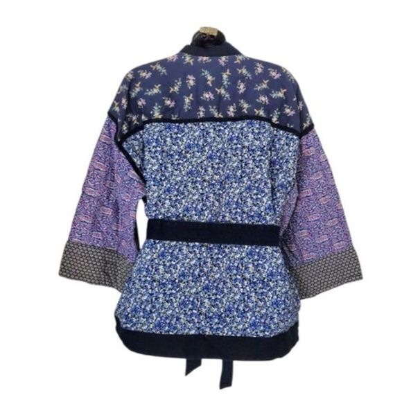 GAP Blue Floral Patchwork Quilted Kimono Wrap Jacket Sz M Grandmacore Boho Chic - Picture 3 of 8